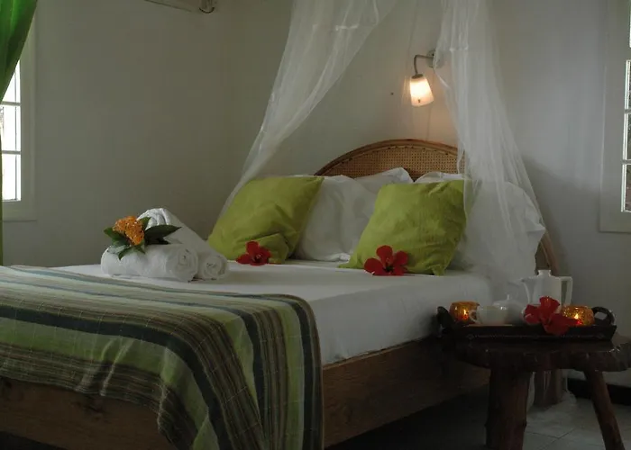 Alpstuga Kokogrove Anse Royale
